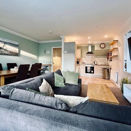 Villa The Coastal Escape Bournemouth Esterno foto