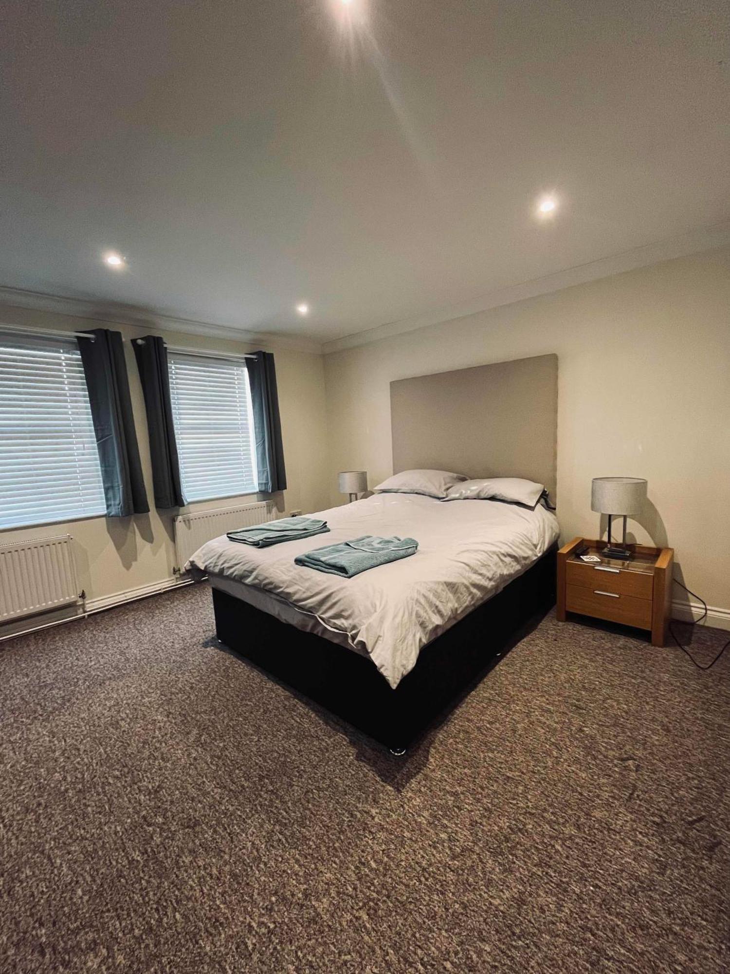 Villa The Coastal Escape Bournemouth Esterno foto